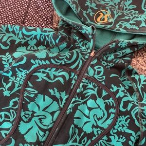 Limited Retired Lululemon Scuba Hoodie!